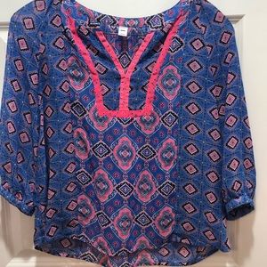 Old Navy top